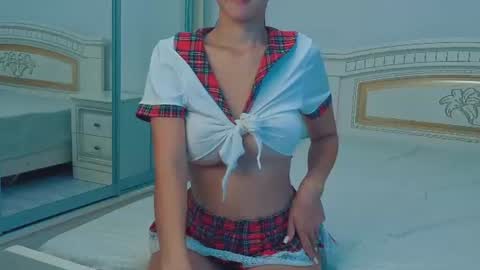 Naomi online show from 07-30-26, 01:37