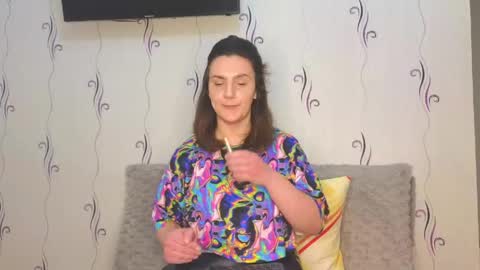 Snapshot of heyy_baddie chatting on 04-25-26, 01:41 Heyy baddie online show from 04-25-26, 01:41