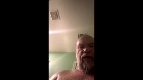 Snapshot of hghredu chatting on 02-06-26, 01:10 Hghredu online show from 02-06-26, 01:10