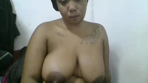 Snapshot of hheritinaa chatting on 10-21-25, 03:07 hheritinaa online show from 10-21-25, 03:07