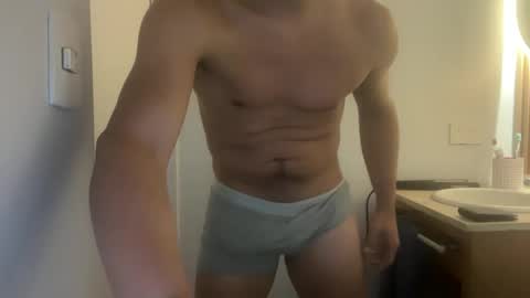 Snapshot of hhernan1 chatting on 05-17-26, 06:00 hhernan1 online show from 05-17-26, 06:00
