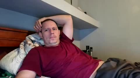 jafet online show from 04-12-26, 03:17