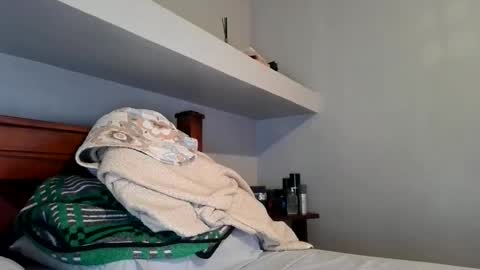 jafet online show from 04-19-26, 06:10