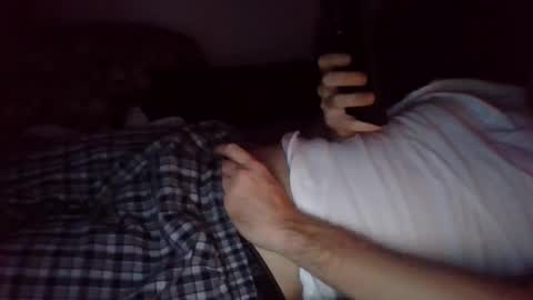 Snapshot of hi_life850 chatting on 01-27-25, 03:04 MR. Bation online show from 01-27-25, 03:04