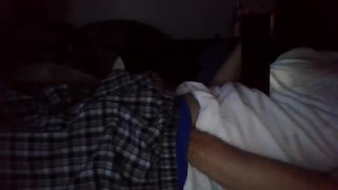 Snapshot of hi_life850 chatting on 02-06-25, 01:27 MR. Bation online show from 02-06-25, 01:27