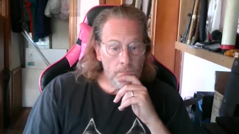 hiakun online show from 10-08-25, 10:18