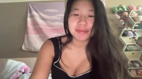 Snapshot of hiddenr0se chatting on 08-01-26, 07:13 HiddenR0se online show from 08-01-26, 07:13