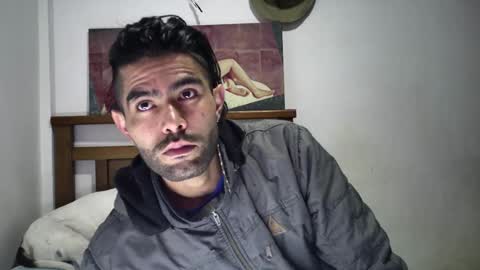 Snapshot of hideonbush051 chatting on 09-09-25, 11:32 hideonbush online show from 09-09-25, 11:32