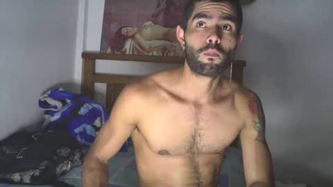 Snapshot of hideonbush051 chatting on 10-20-25, 02:56 hideonbush online show from 10-20-25, 02:56