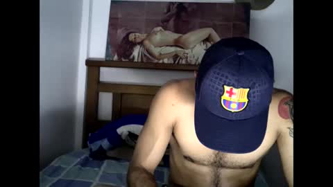 Snapshot of hideonbush051 chatting on 11-01-25, 01:51 hideonbush online show from 11-01-25, 01:51