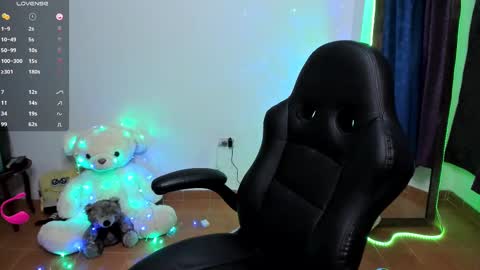 Diana online show from 02-19-25, 12:14