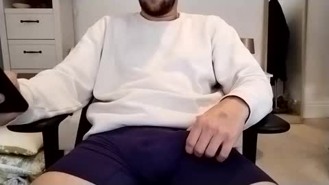 Snapshot of highway2025 chatting on 02-09-26, 12:20 Highway online show from 02-09-26, 12:20