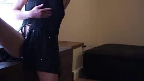 hikinxxx online show from 04-18-26, 04:16