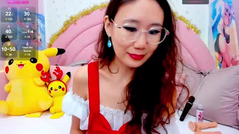 Hikori online show from 12-25-24, 01:31