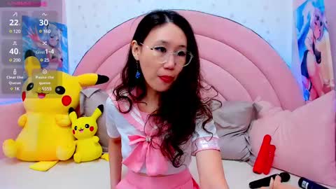 Hikori online show from 03-10-25, 01:45