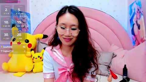 Hikori online show from 03-10-25, 04:49