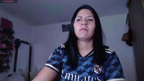Snapshot of hilari18 chatting on 06-10-26, 11:24 hilaril18 online show from 06-10-26, 11:24