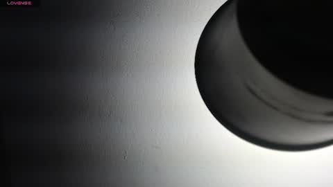 Snapshot of hilari18 chatting on 07-15-26, 05:51 hilaril18 online show from 07-15-26, 05:51