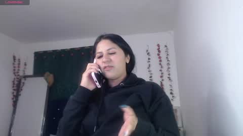 Snapshot of hilari18 chatting on 08-04-26, 06:10 hilaril18 online show from 08-04-26, 06:10