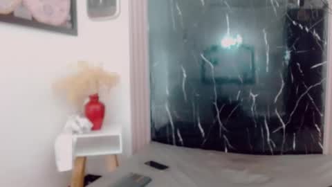 Hilary Avilan online show from 04-14-26, 07:09