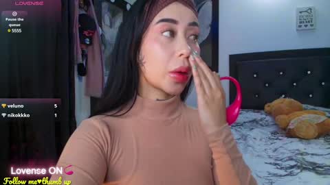 LUNA new account  FOLLOW ME online show from 02-16-25, 12:41