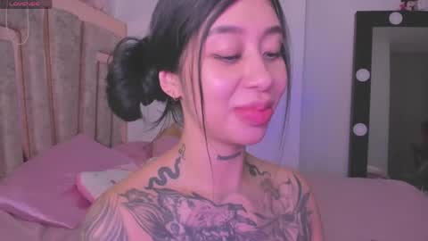 Snapshot of hilary_jones_22 chatting on 05-06-26, 09:53 LUNA new account FOLLOW ME online show from 05-06-26, 09:53
