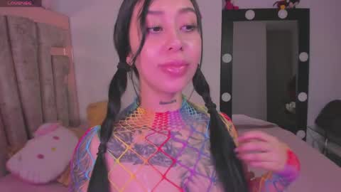 Snapshot of hilary_jones_22 chatting on 05-09-26, 12:49 LUNA new account FOLLOW ME online show from 05-09-26, 12:49