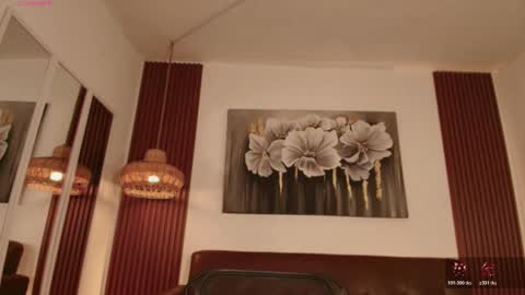 Snapshot of hilaryebony_ chatting on 05-16-26, 07:56 - 29p online show from 05-16-26, 07:56
