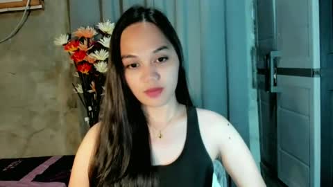 hilarymolly online show from 06-23-26, 06:39