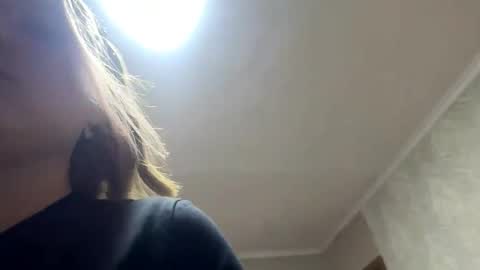 Snapshot of hildeconery chatting on 05-04-26, 02:24 Julia online show from 05-04-26, 02:24