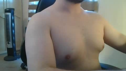 Snapshot of himbo_fox chatting on 07-22-26, 12:24 Himbo fox online show from 07-22-26, 12:24