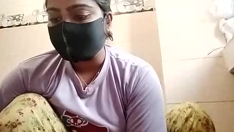 himuhimu22 online show from 12-22-25, 02:30