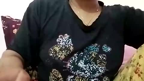 himuhimu22 online show from 04-08-26, 06:46