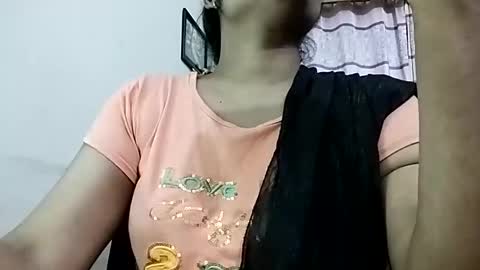 himuhimu22 online show from 06-08-26, 05:13