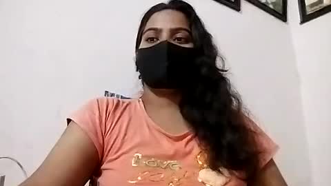 himuhimu22 online show from 07-01-26, 11:04