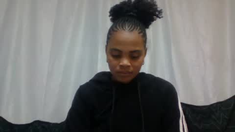 Snapshot of hinah89 chatting on 06-09-26, 08:53 hinah89 online show from 06-09-26, 08:53