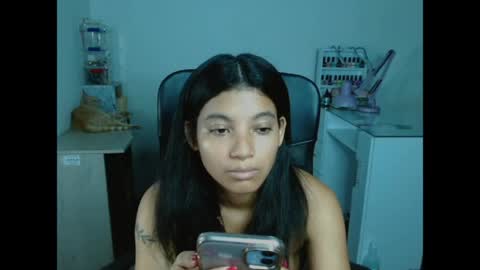 Snapshot of hinata_9 chatting on 05-23-26, 03:56 0600AM-1100AM - online show from 05-23-26, 03:56