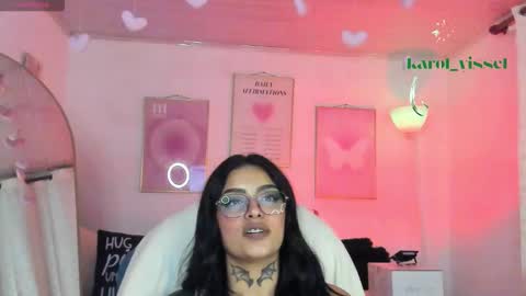 Snapshot of hinataweed01 chatting on 10-27-25, 01:31  Karol  Independent Model online show from 10-27-25, 01:31