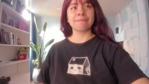 Hinnata online show from 12-21-25, 06:04