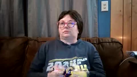 Bella online show from 02-21-25, 02:39