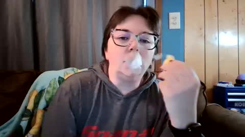 Bella online show from 02-27-25, 12:02