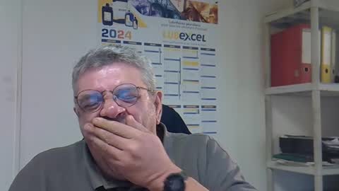 hippo online show from 12-23-24, 03:55