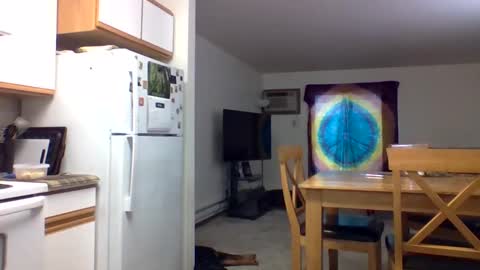 hippysnewhere online show from 05-29-26, 10:52
