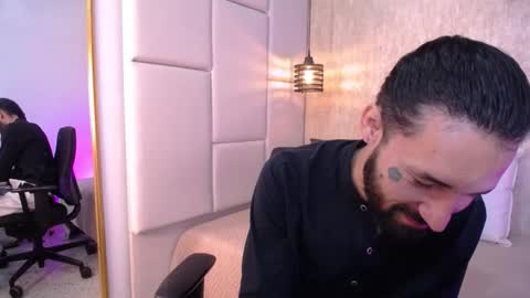 Hisoka online show from 02-18-26, 09:00