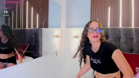 ..    HITANA    .. online show from 06-10-26, 05:45