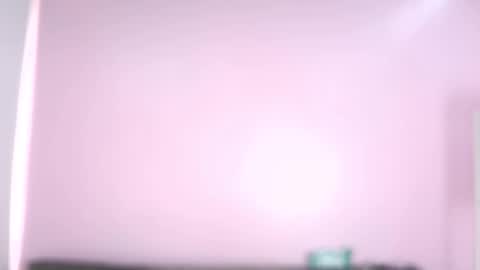 hiyakasudere_ online show from 11-21-25, 06:28