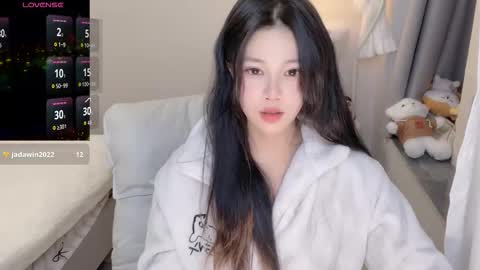 hkchengcheng online show from 01-15-26, 10:35