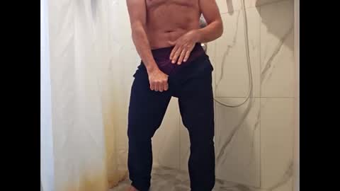 hockeyjock17 online show from 05-02-26, 04:56