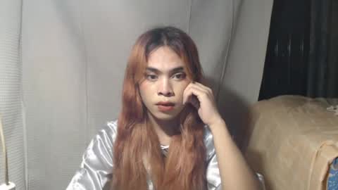 Snapshot of hoelyaurora chatting on 04-26-26, 07:44 Aurora3 online show from 04-26-26, 07:44