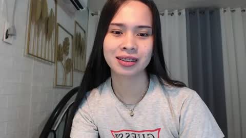 hoelymolly online show from 06-10-26, 07:18